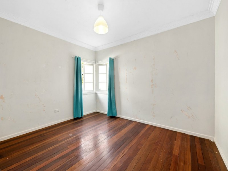 16 Ormonde Road, Yeronga QLD 4104