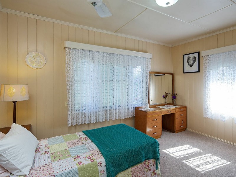 24 Dunstan Street, Moorooka QLD 4105