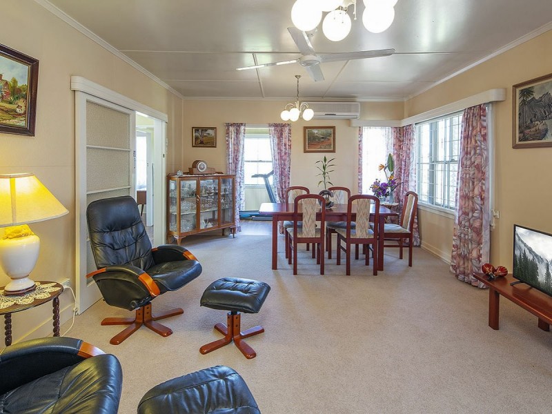 24 Dunstan Street, Moorooka QLD 4105