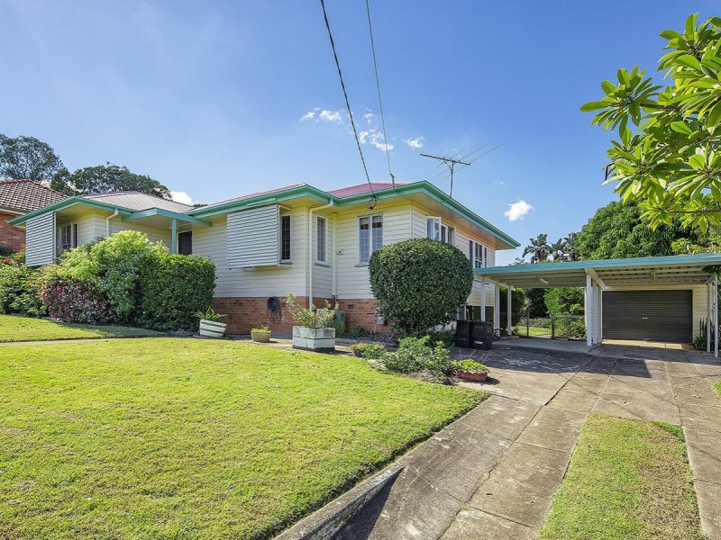 24 Dunstan Street, Moorooka QLD 4105