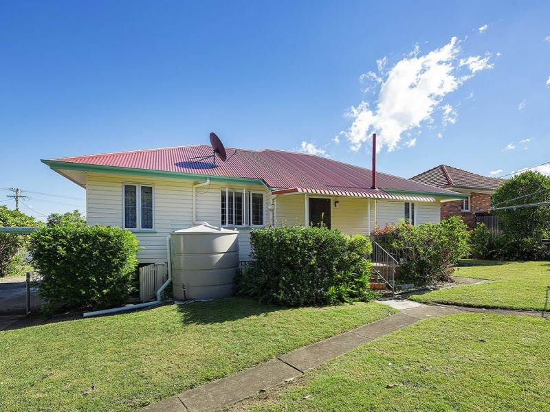 24 Dunstan Street, Moorooka QLD 4105