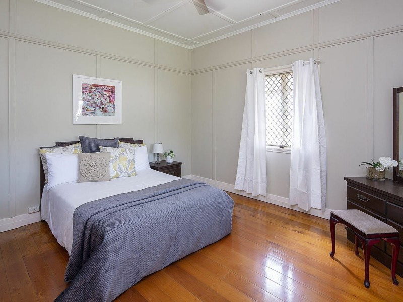 68 Nathan Terrace, Yeerongpilly QLD 4105