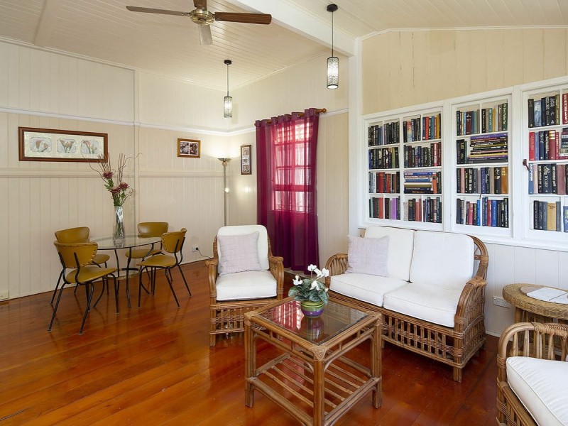 62 Cronin Street, Annerley QLD 4103