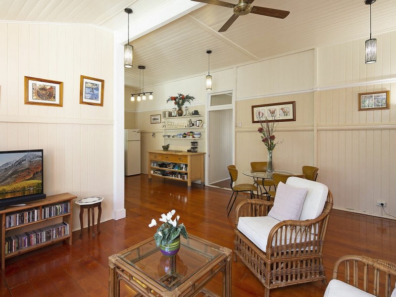 62 Cronin Street, Annerley QLD 4103