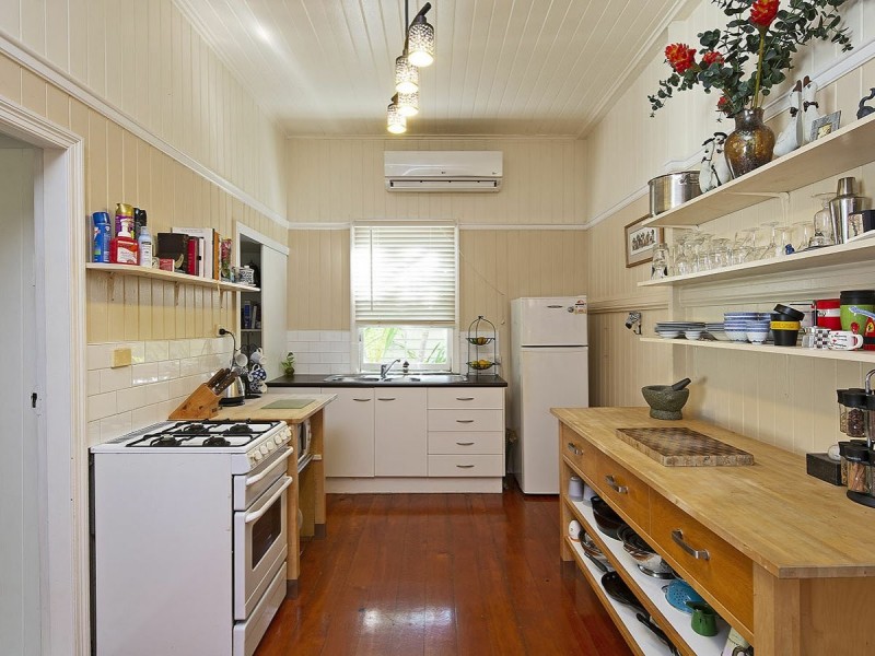 62 Cronin Street, Annerley QLD 4103