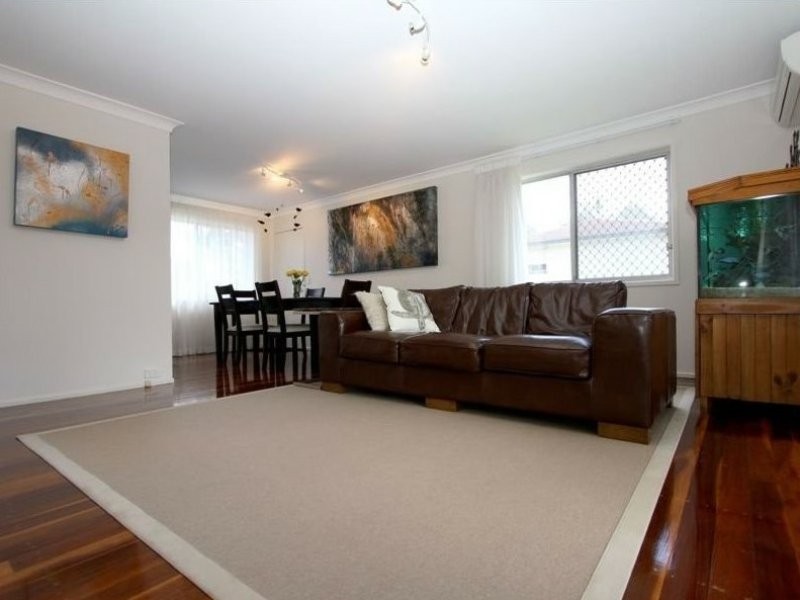 6 Utzon Street, Yeronga QLD 4104