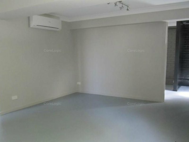 6 Utzon Street, Yeronga QLD 4104