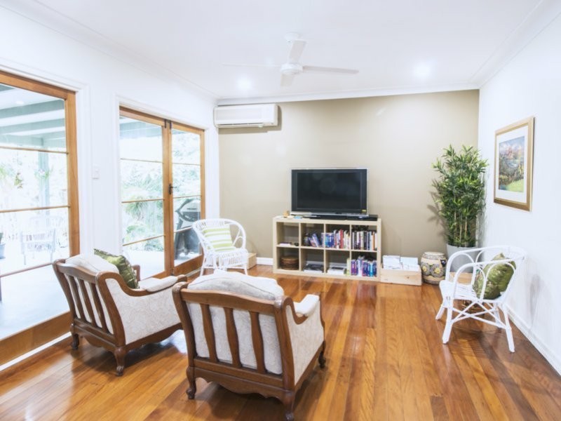 32 Ormadale Road, Yeronga QLD 4104