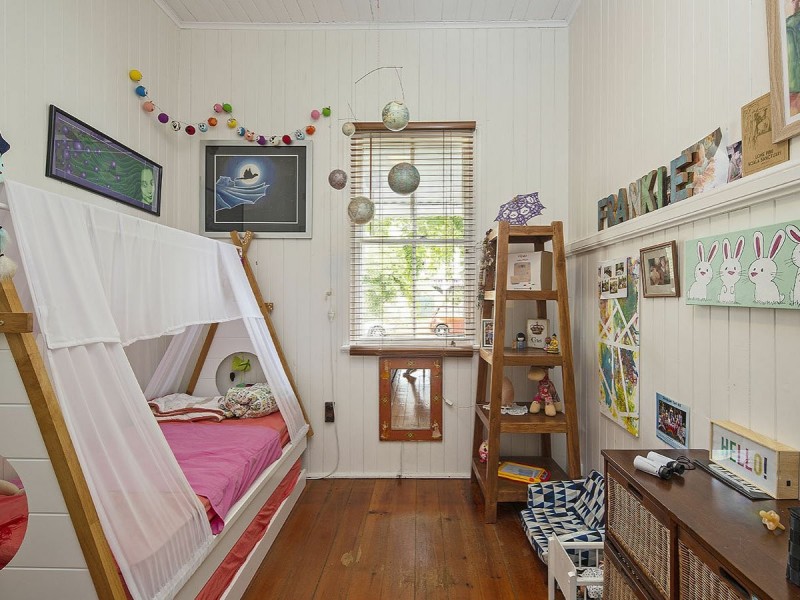 133 Dudley Street East, Annerley QLD 4103