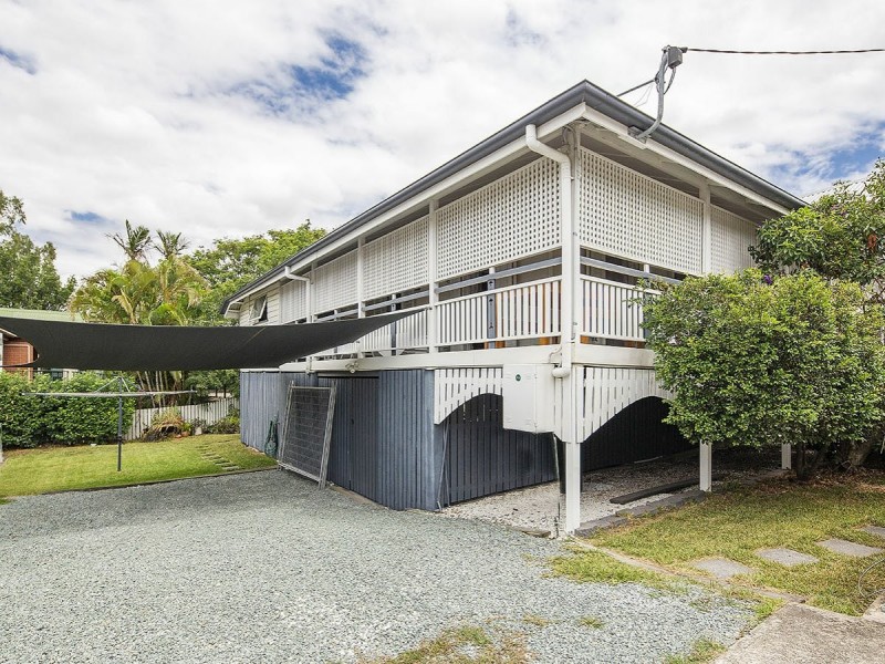 133 Dudley Street East, Annerley QLD 4103