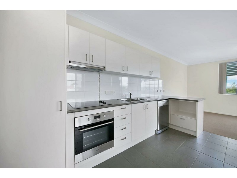 4 & 8/1 Waldheim Street, Annerley QLD 4103