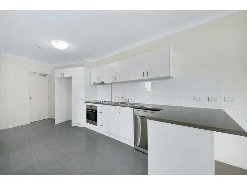 4 & 8/1 Waldheim Street, Annerley QLD 4103