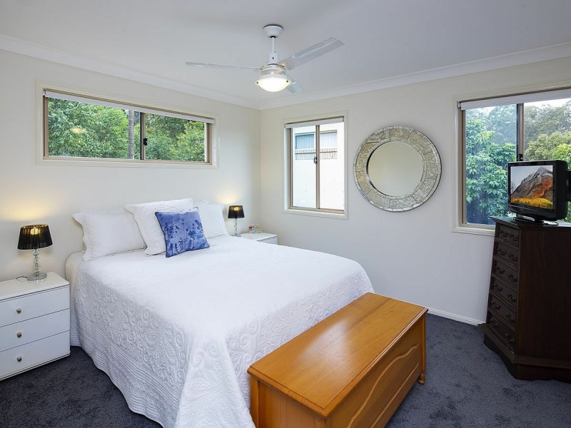 18/10 Chapman Place, Oxley QLD 4075