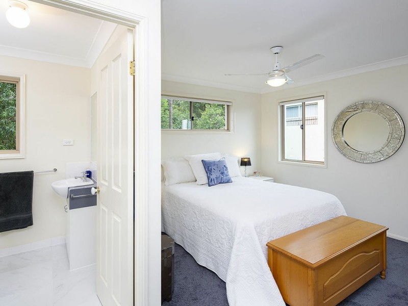 18/10 Chapman Place, Oxley QLD 4075