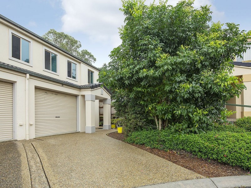 18/10 Chapman Place, Oxley QLD 4075