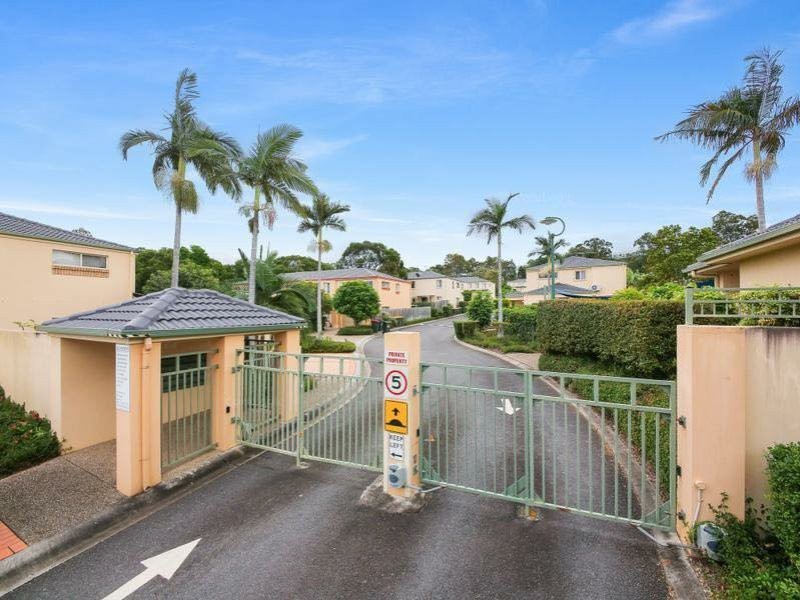 18/10 Chapman Place, Oxley QLD 4075