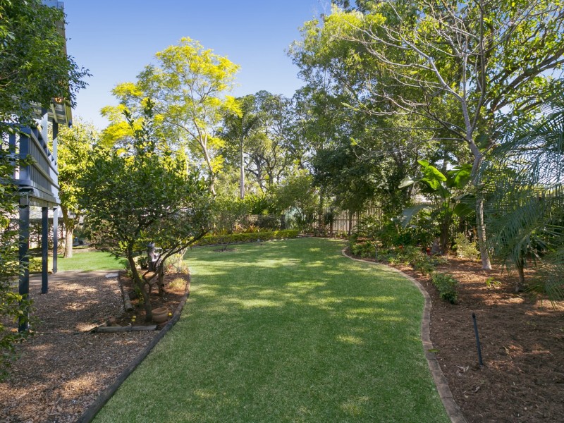 21 Avoca Street, Yeronga QLD 4104