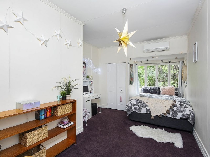 57 Arras Street, Yeronga QLD 4104