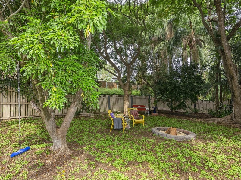 57 Arras Street, Yeronga QLD 4104