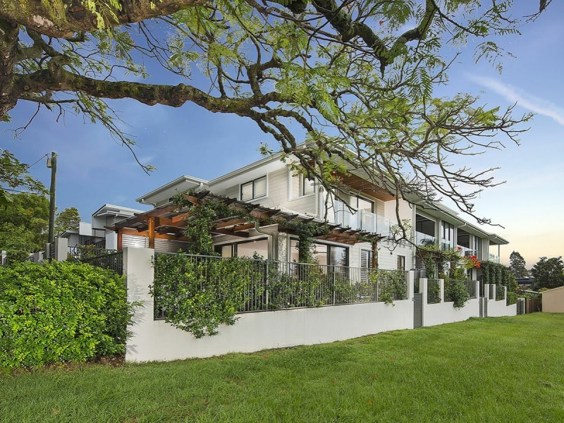 1/11 Simon Street, Yeronga QLD 4104