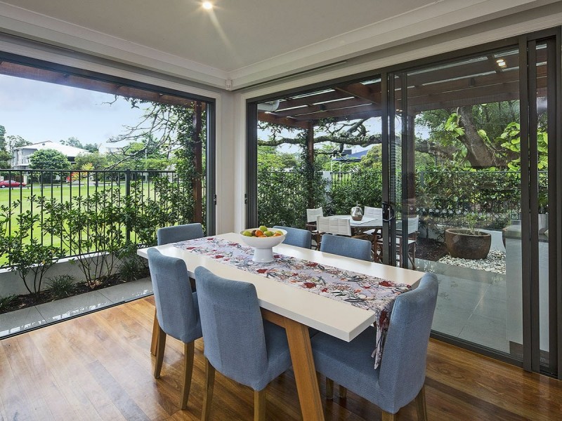 1/11 Simon Street, Yeronga QLD 4104