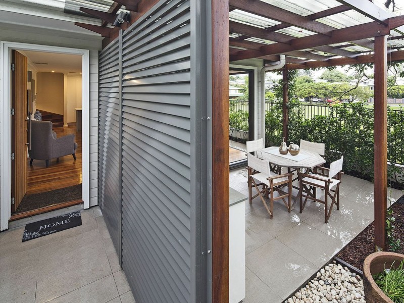 1/11 Simon Street, Yeronga QLD 4104