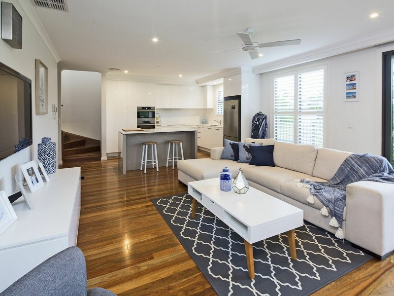 1/11 Simon Street, Yeronga QLD 4104