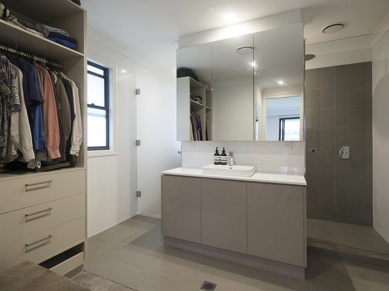 1/11 Simon Street, Yeronga QLD 4104