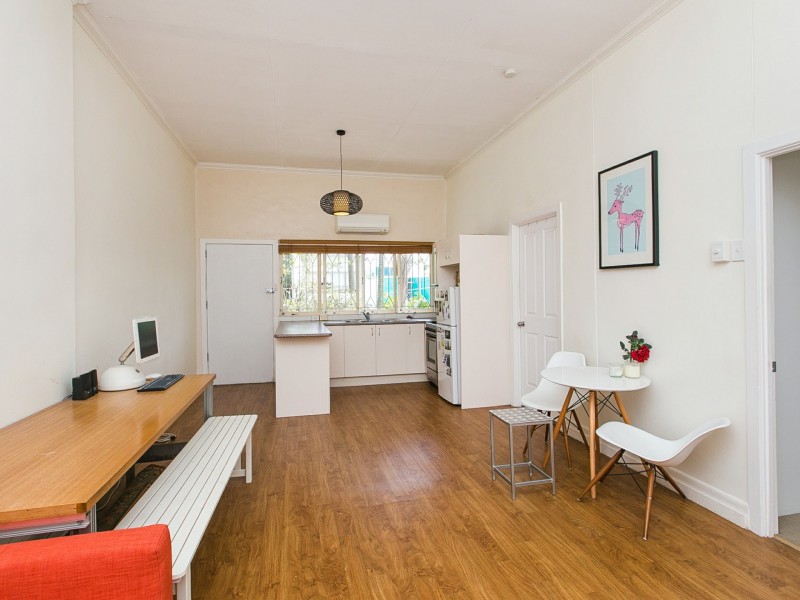 5/9 Lockhart Street, Woolloongabba QLD 4102