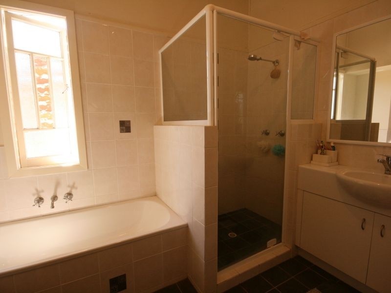 26 John Bright Street, Moorooka QLD 4105