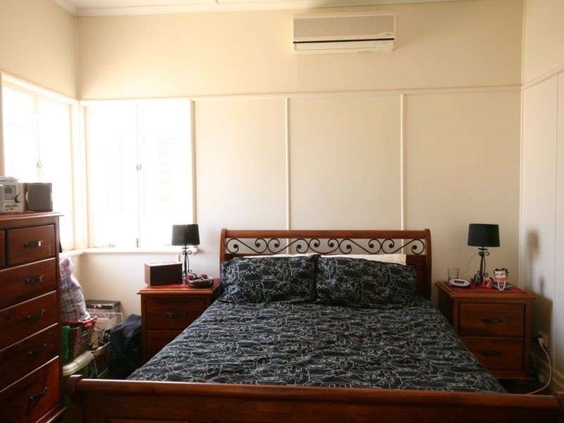 26 John Bright Street, Moorooka QLD 4105