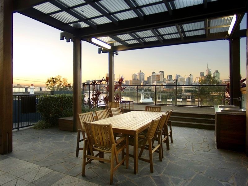 62/21 Dock Street, South Brisbane QLD 4101