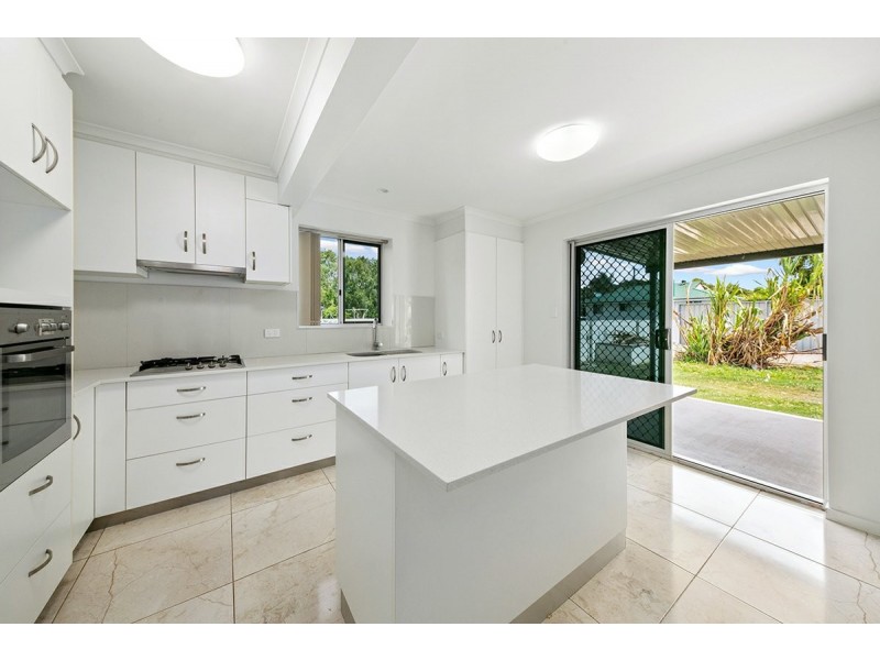 35 Grounds Street, Yeronga QLD 4104