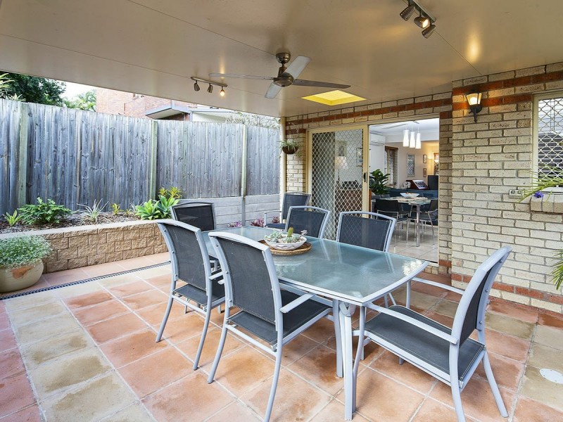 1/16 Christensen Street, Yeronga QLD 4104