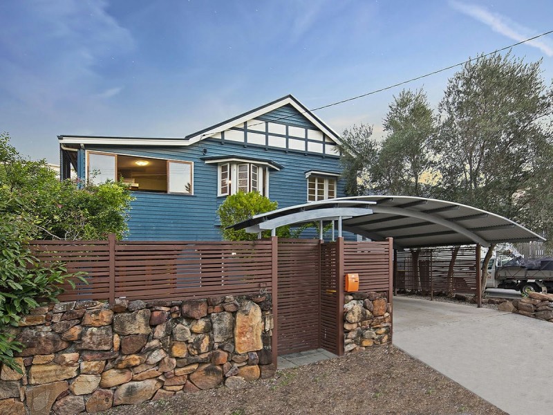 64 Waverley Street, Annerley QLD 4103