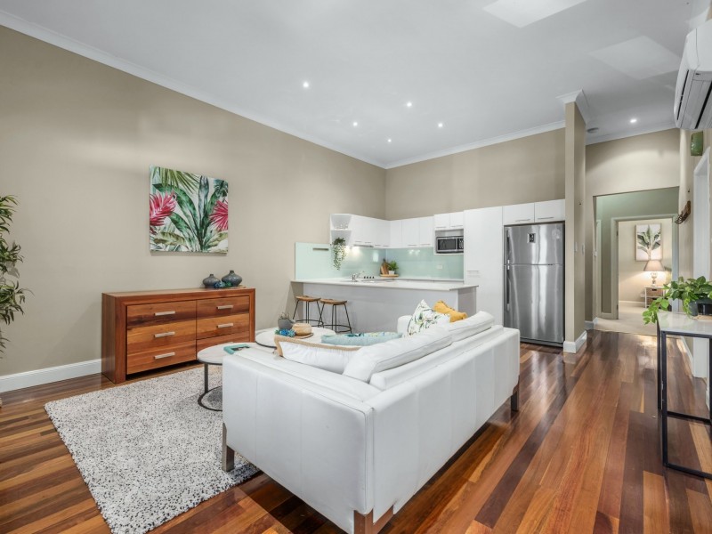 39 Norman Street, Annerley QLD 4103