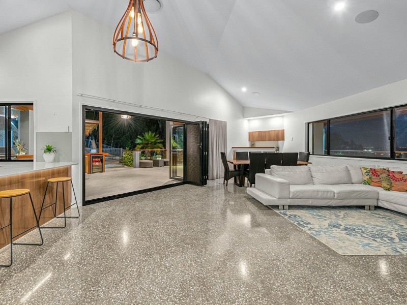 93 Hardys Road, Mudgeeraba QLD 4213