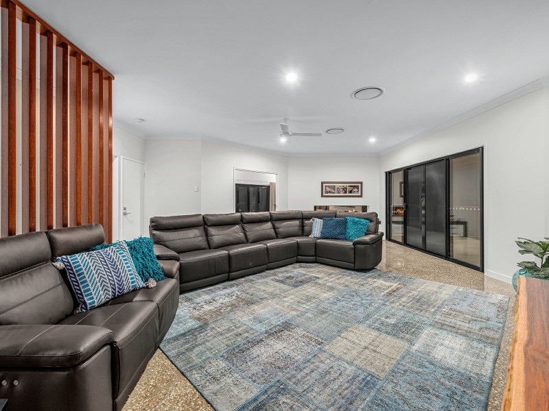 93 Hardys Road, Mudgeeraba QLD 4213