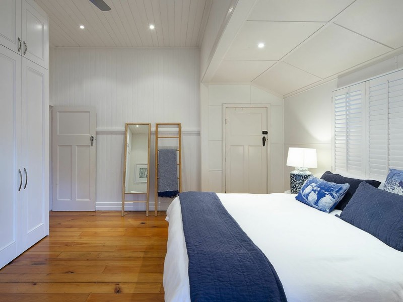 27 Livingstone Street, Yeerongpilly QLD 4105