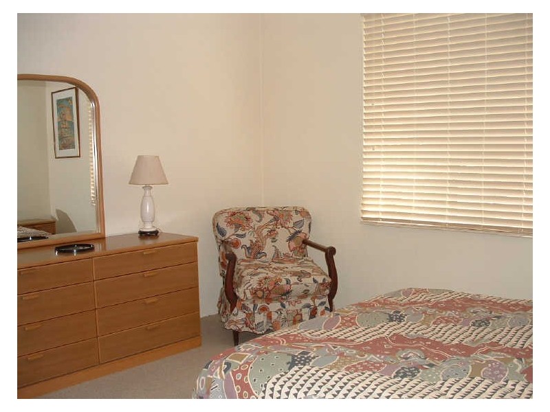 3/8 Cook Street, Yeronga QLD 4104