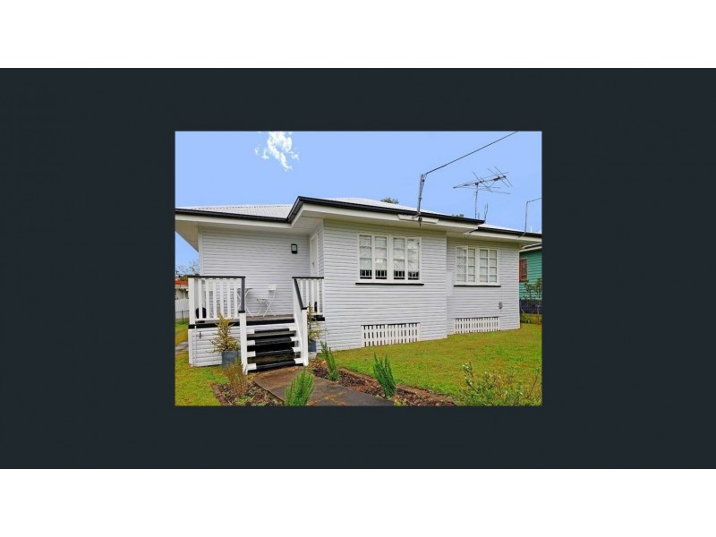 62 Price Street, Oxley QLD 4075