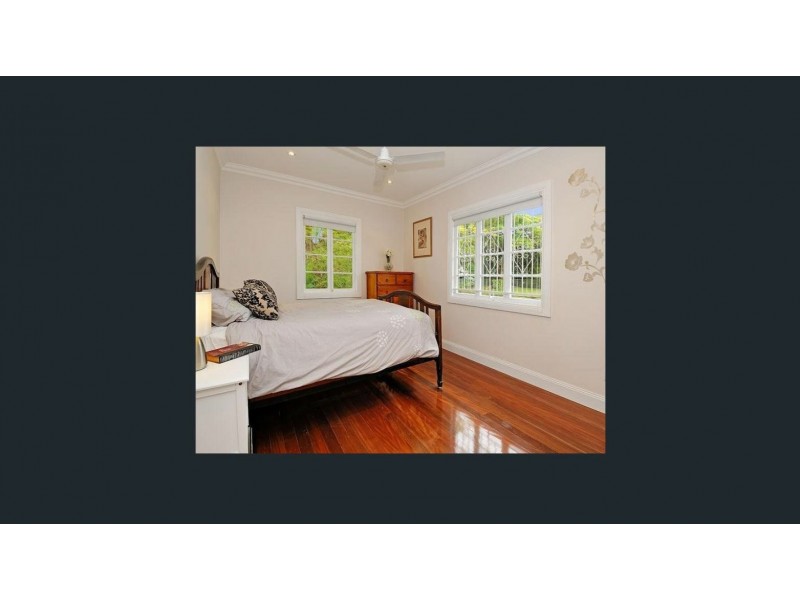 62 Price Street, Oxley QLD 4075