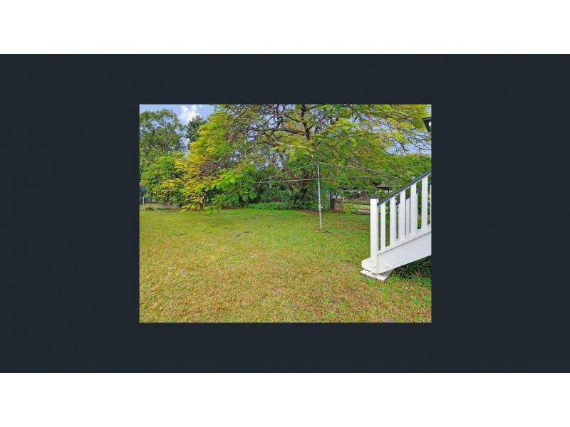 62 Price Street, Oxley QLD 4075