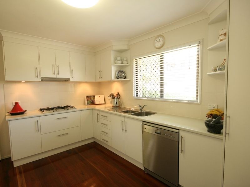 16 Joywood Street, Tarragindi QLD 4121