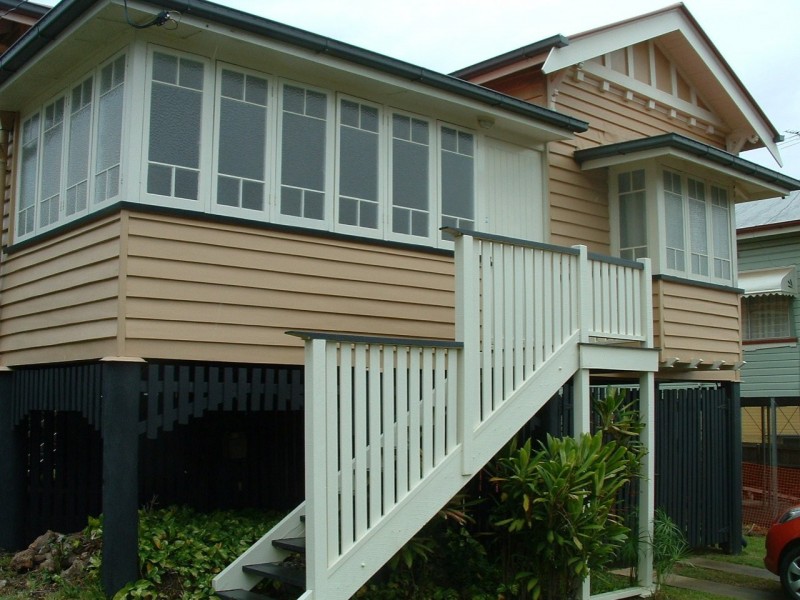 12 Laurier Street, Annerley QLD 4103