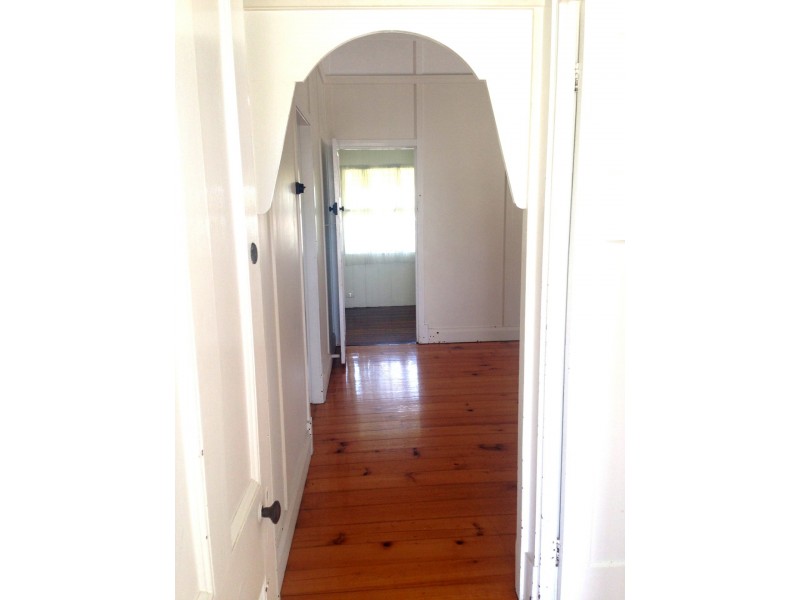 12 Laurier Street, Annerley QLD 4103