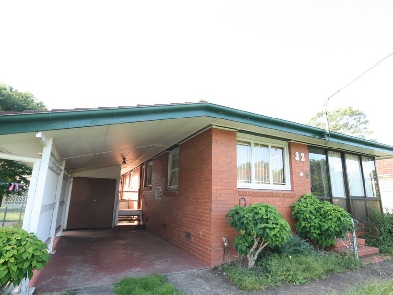 32 Barmore Street, Tarragindi QLD 4121