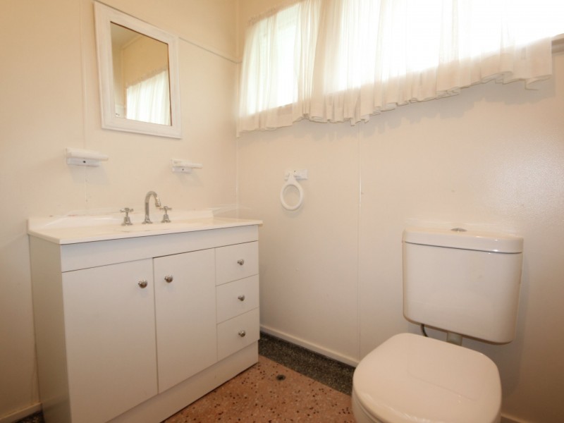 2/11 Louis Street, Annerley QLD 4103