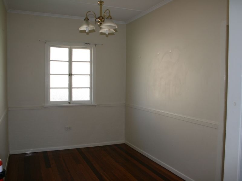 15 Weal Avenue, Tarragindi QLD 4121