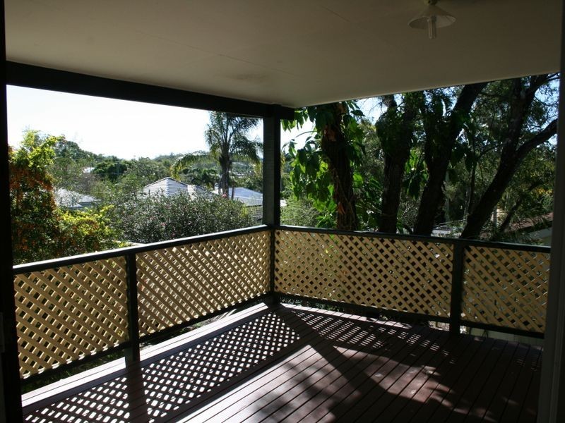 15 Weal Avenue, Tarragindi QLD 4121